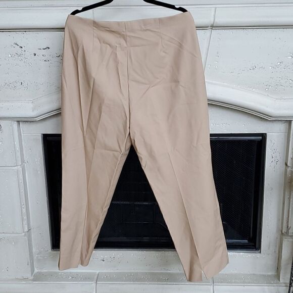 ZOZO Classic Plain Front Pants - Size 16 - Picture 2 of 5